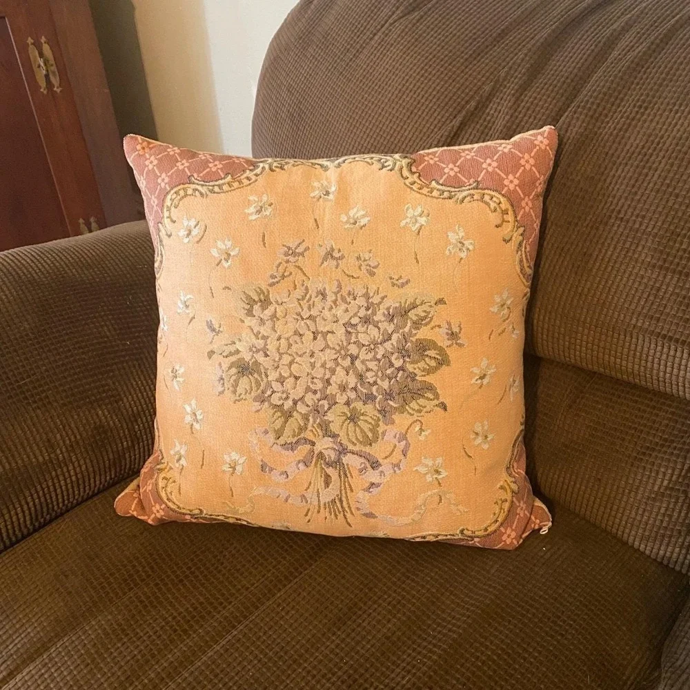 Vintage‎ Custom Tapestry Throw Pillow Cottagecore Floral French Country 18x18